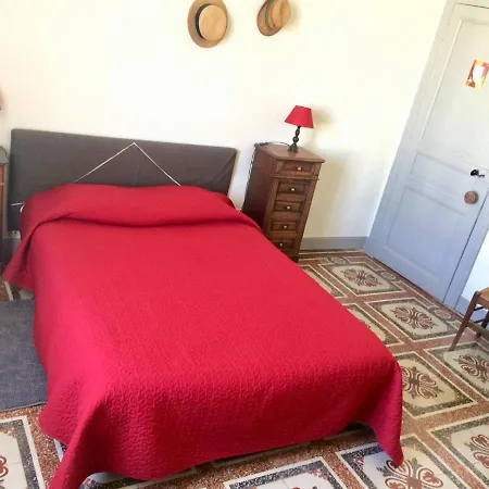 Chez Francoise Salinelles