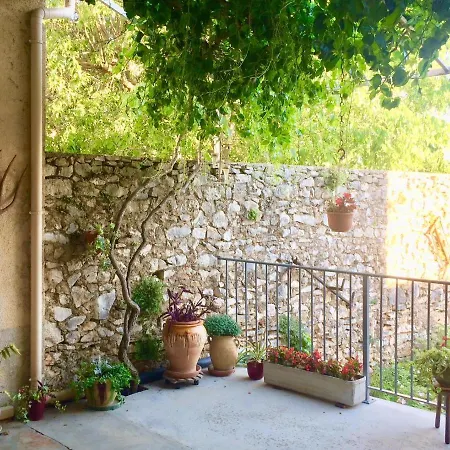 Chez Francoise * Salinelles